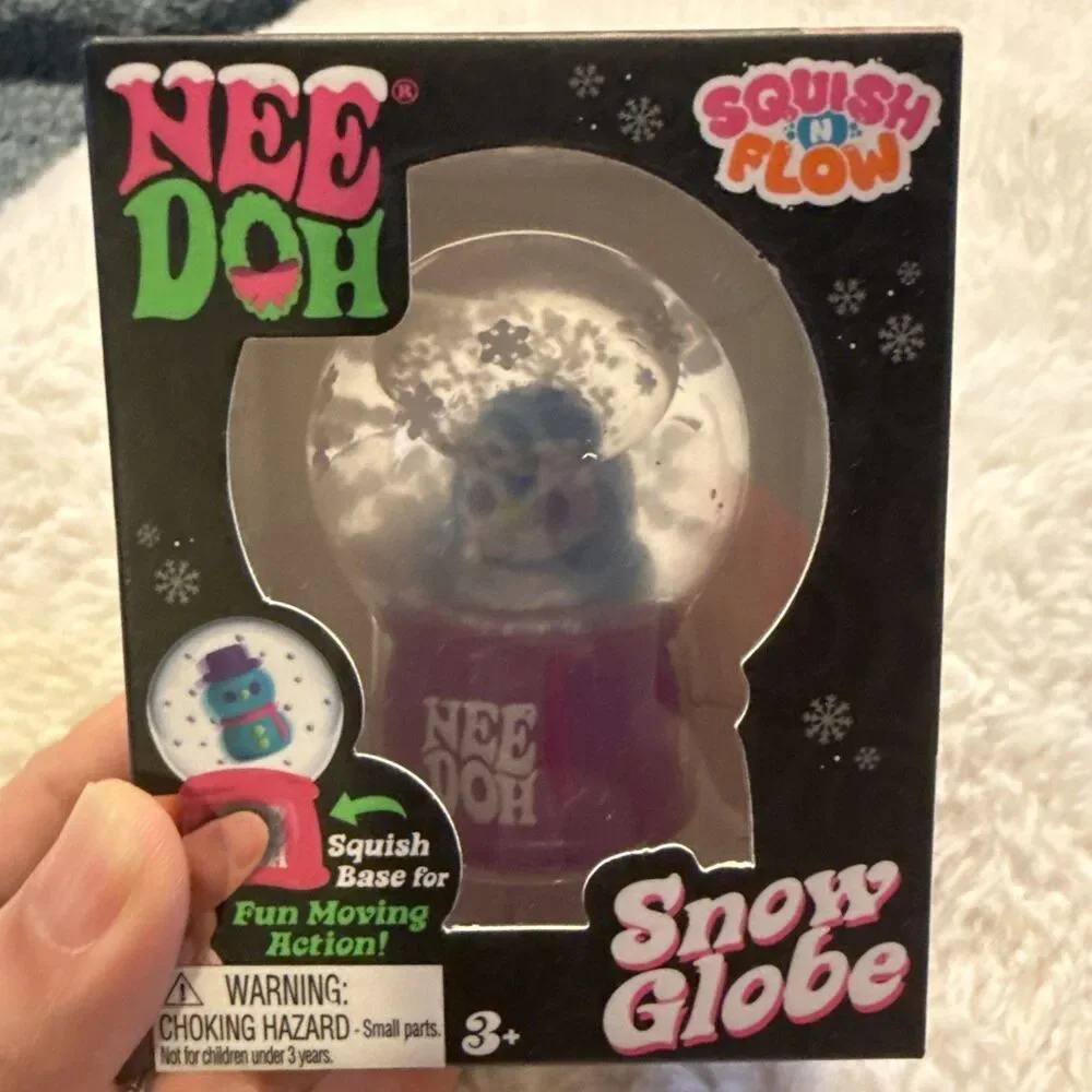 Authentic Needoh Penny the Penguin Purple Nee Doh Squish N Flow Snow Globe RARE